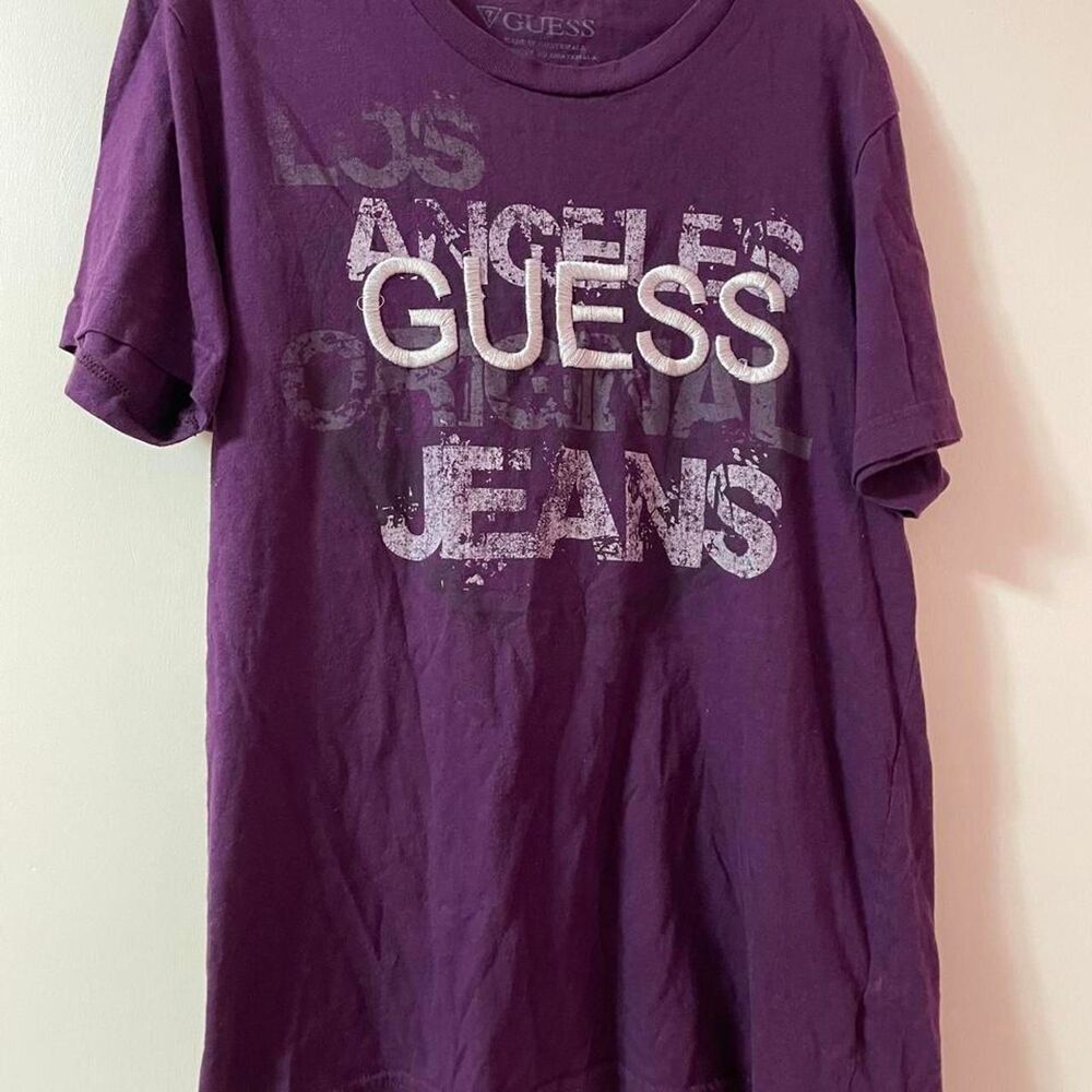 Guess Men's Purple T-shirt